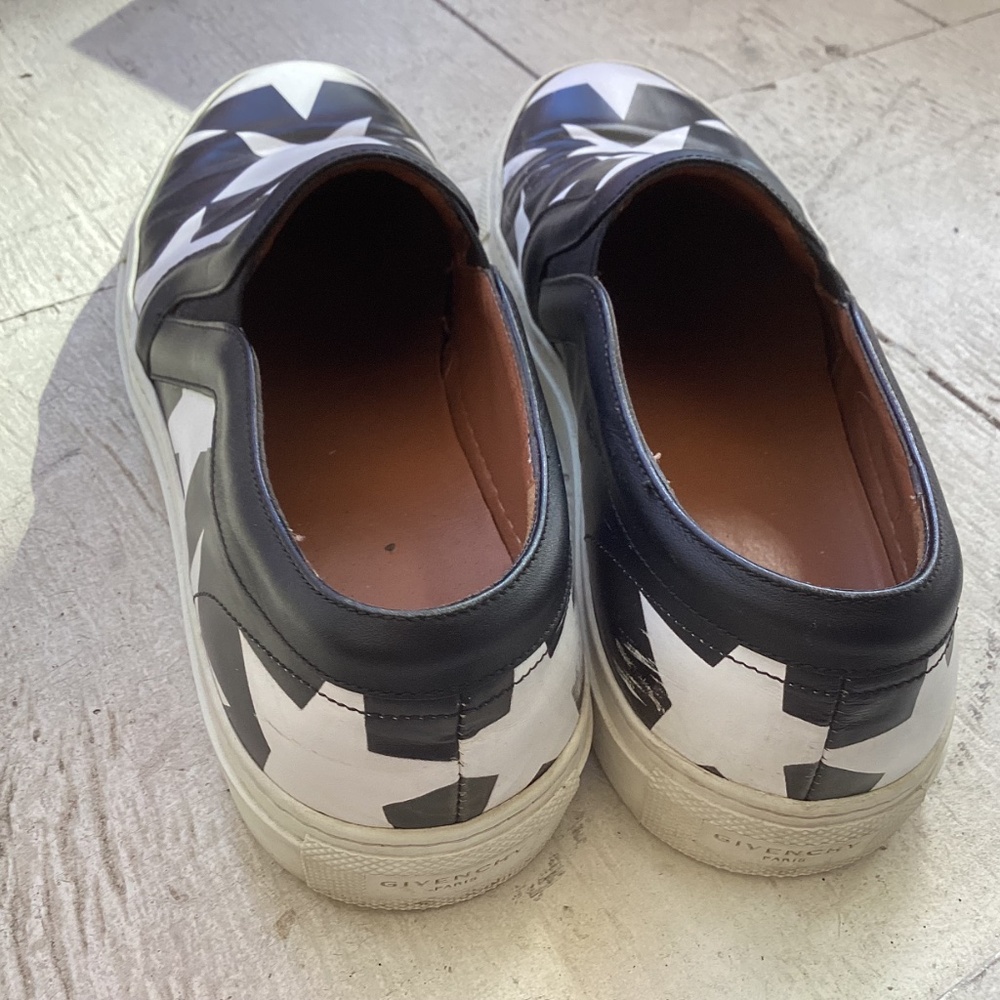 GIVENCHY star skater shoes size eu 39 size 8 US - Picture 5 of 6